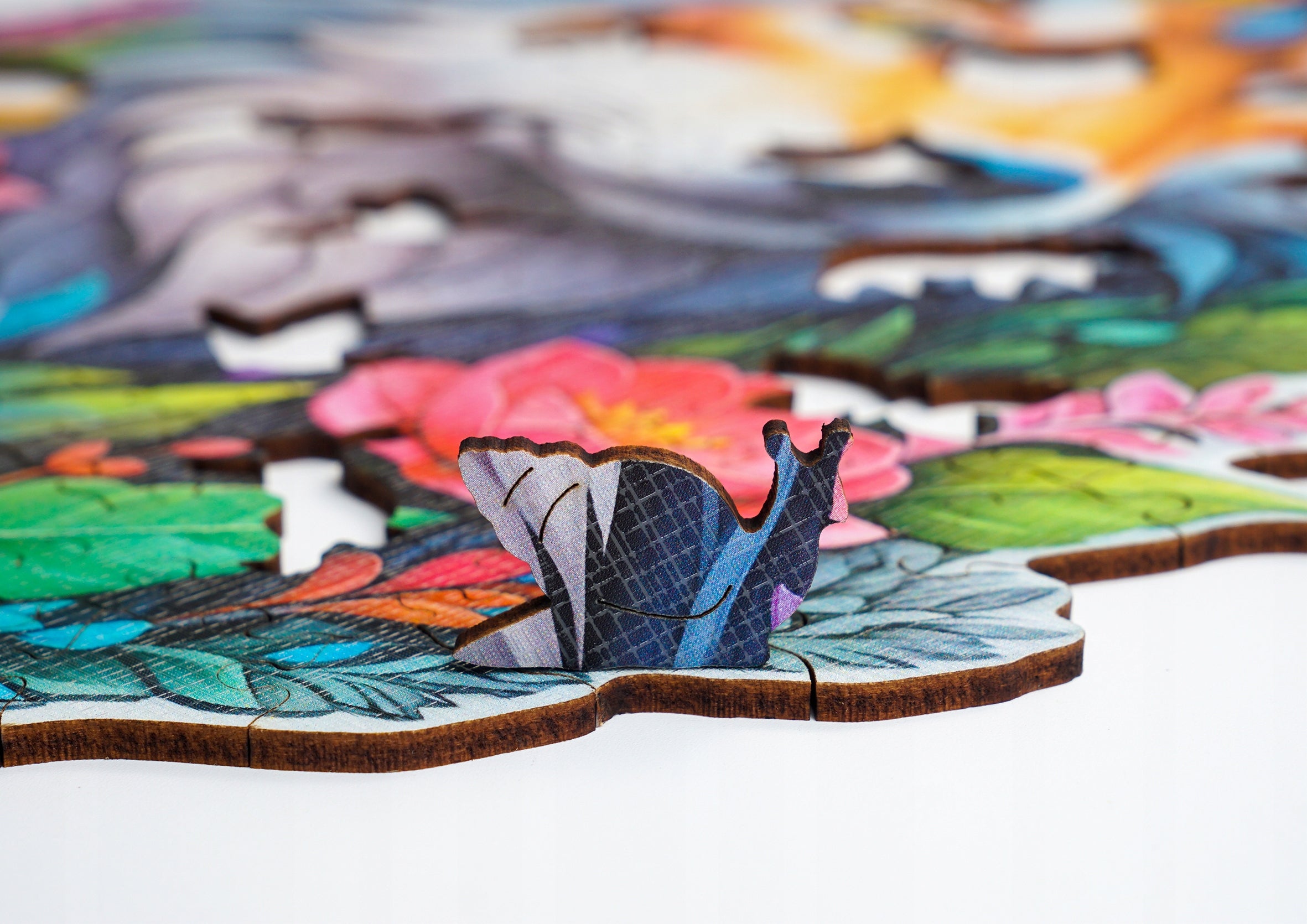 Puzzle drewniane PUZZLED Wilk 235 elementów – układanka po obrysie dla dorosłych