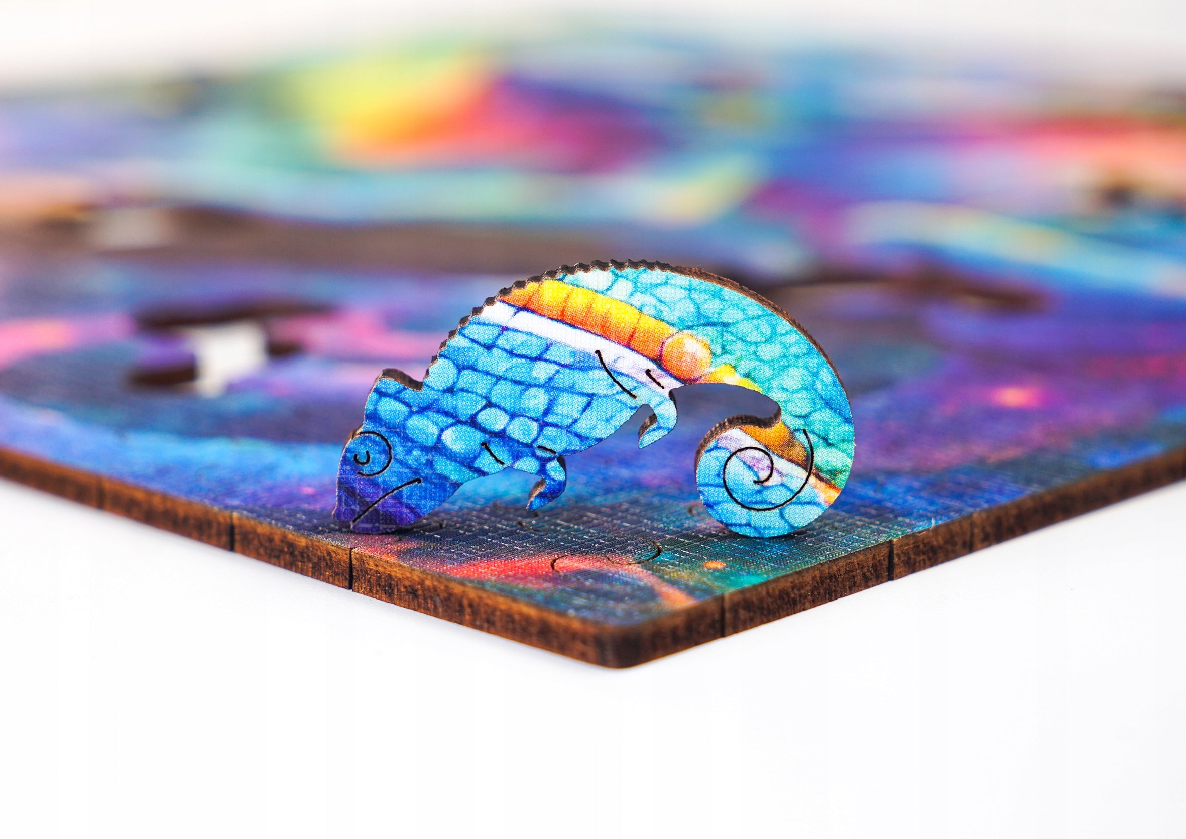 Puzzle drewniane PUZZLED Barwny Kameleon 150 elementów dla dorosłych