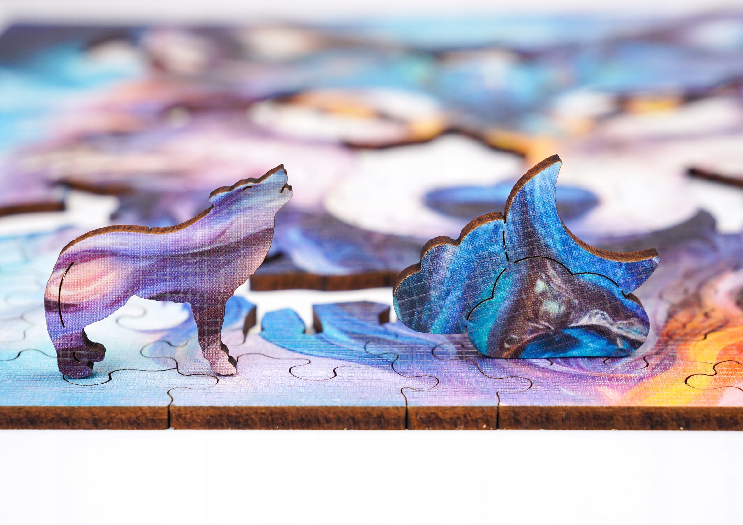 Puzzle drewniane PUZZLED Srebrzysty Wilk 145 elementów dla dorosłych