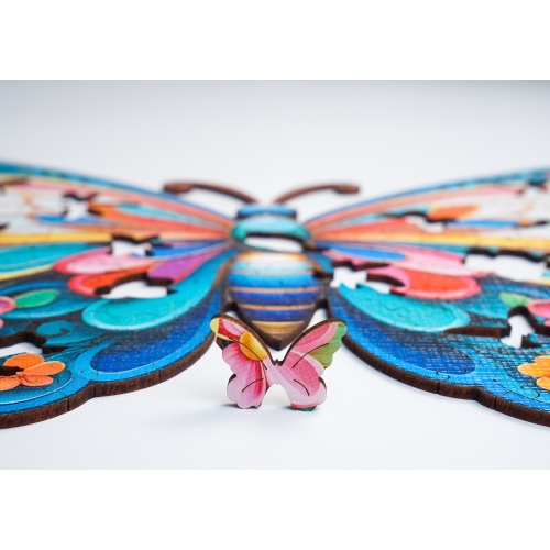 Puzzle Drewniane MOTYL 225 ELEMENTÓW